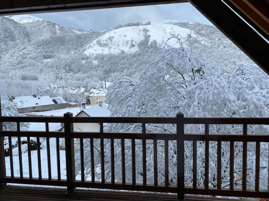 Charmant T4 Duplex Vue Montagne 루덴빌 외부 사진