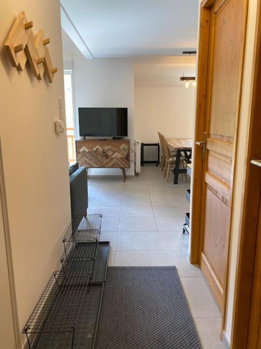 Charmant T4 Duplex Vue Montagne 루덴빌 외부 사진